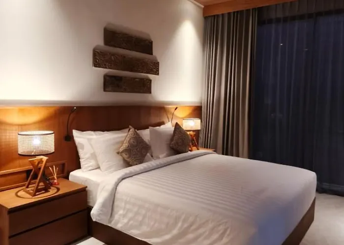 Cleo Padma Legian