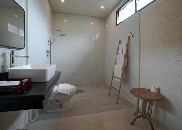 Cleo Padma Legian Villa