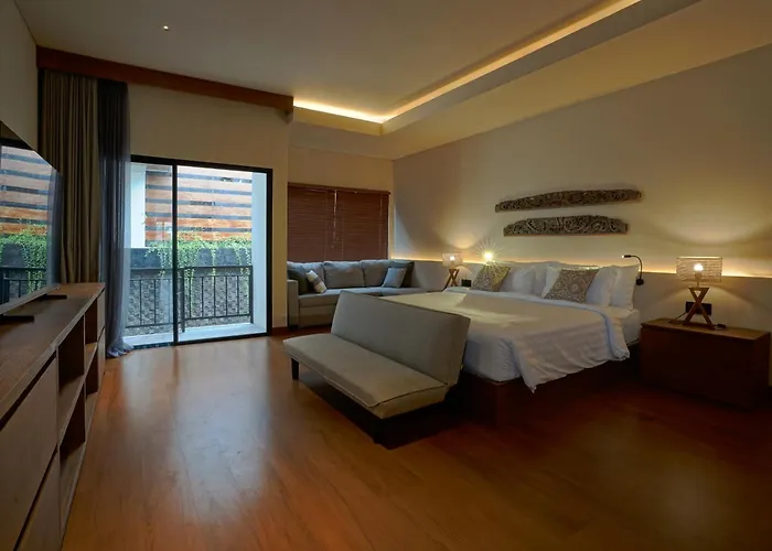 Cleo Padma Legian *