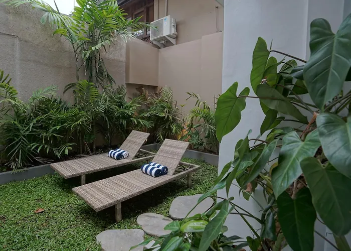 Cleo Padma Legian