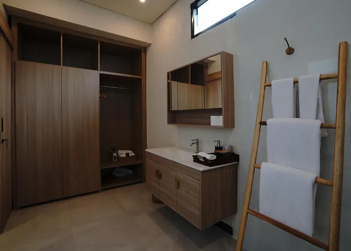 Villa Cleo Padma Legian *