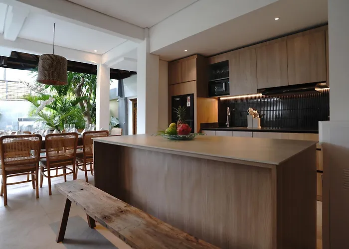 Villa Cleo Padma Legian *